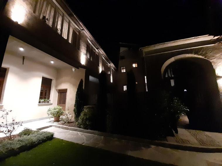 Casa Di Sant'anselmo - La Loggia Apartment