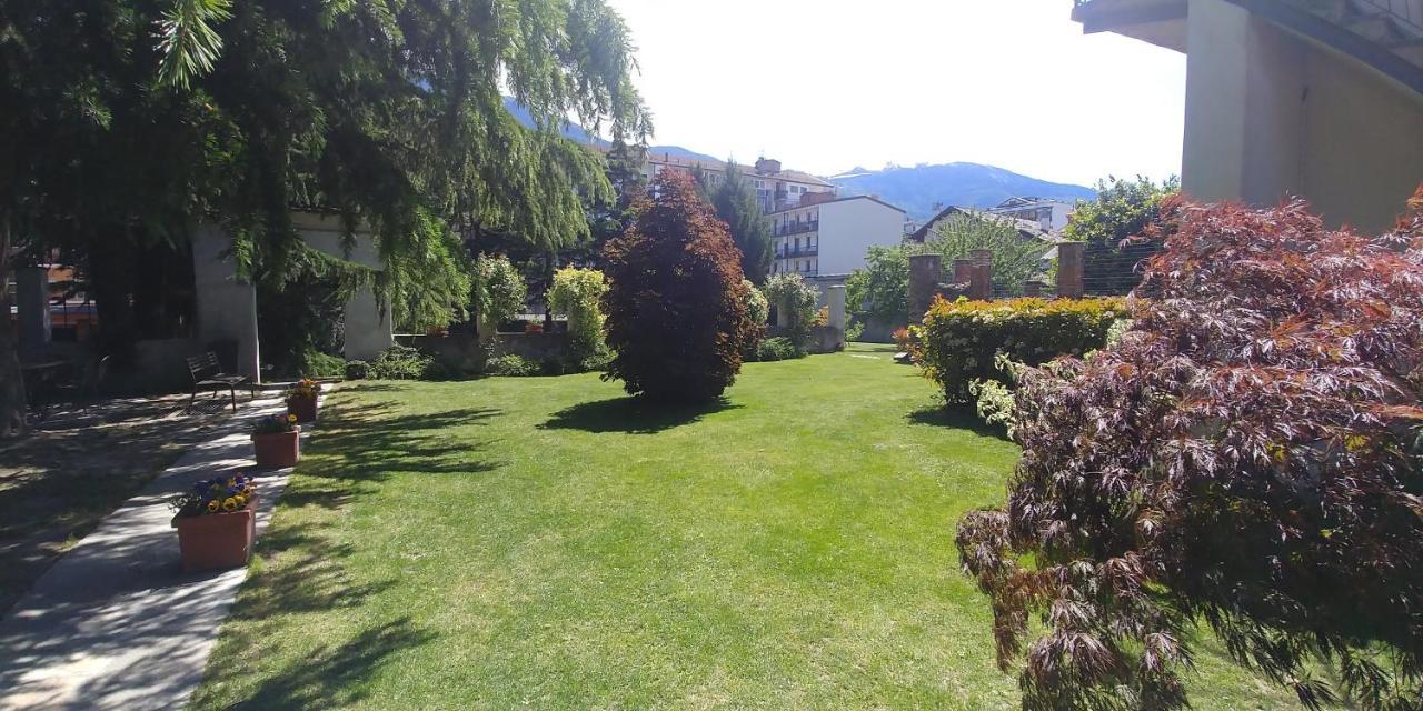 Casa Di Sant'anselmo - La Loggia Apartamento *
