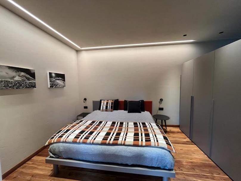 Casa Di Sant'anselmo - La Loggia Apartamento Aosta